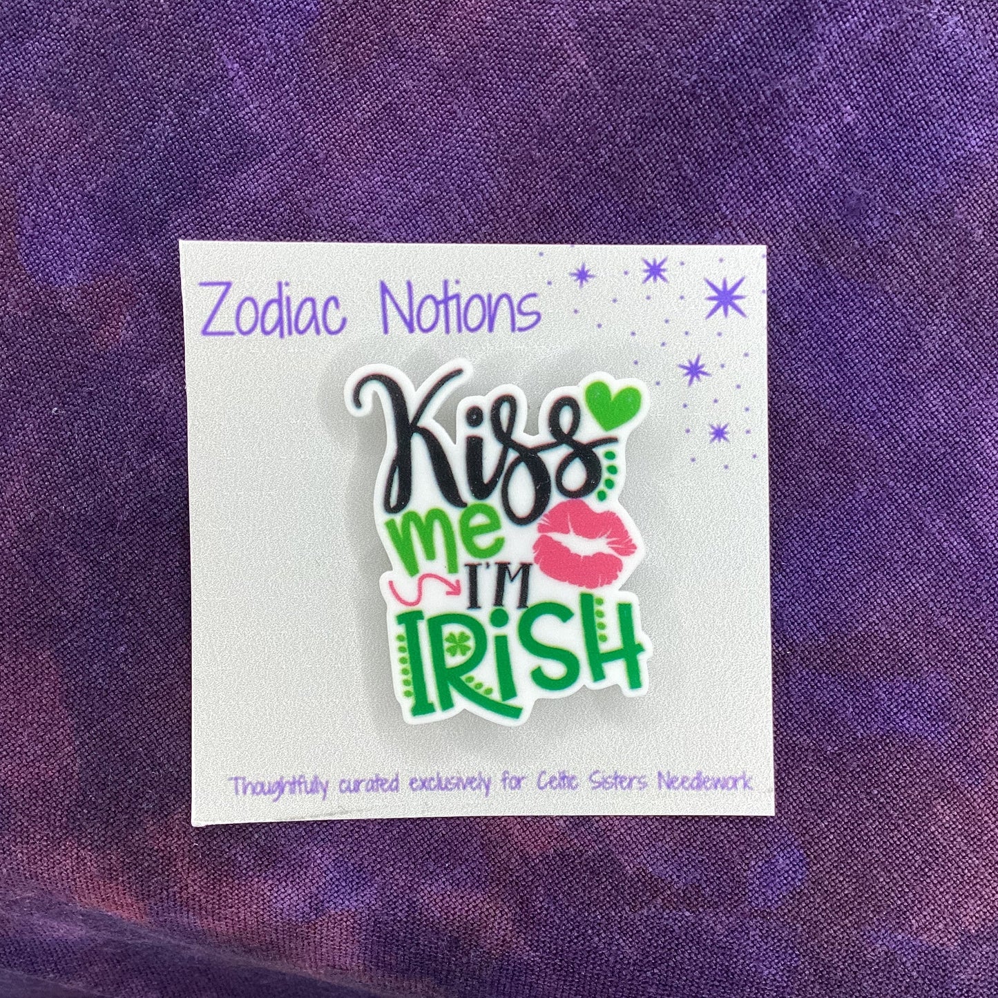 Kiss Me Needle Minder