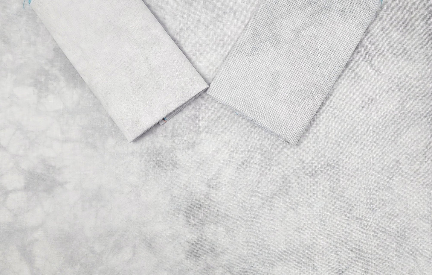 "Winter Ash" - 18 ct - Aida