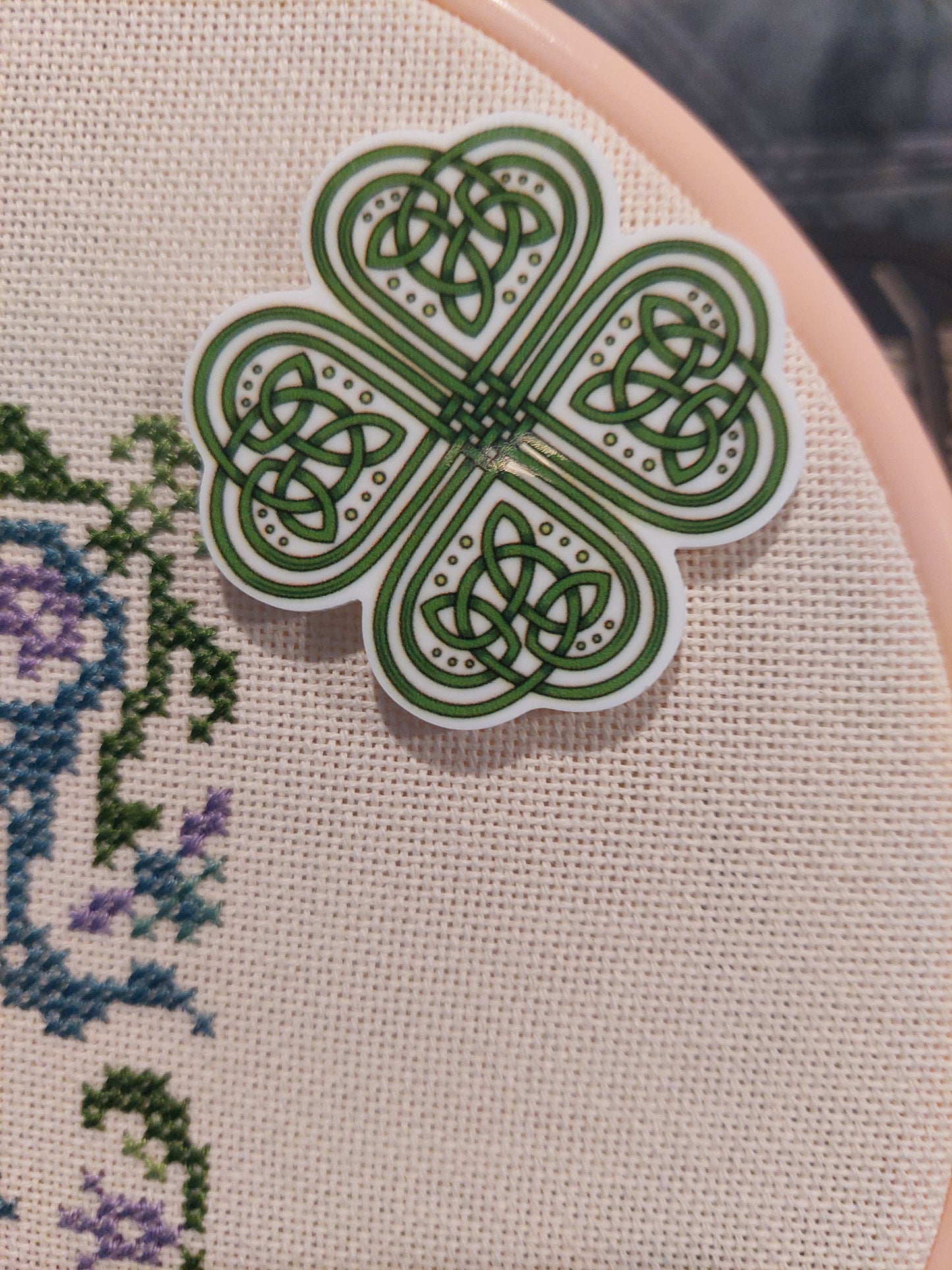 Celtic Clover Needle Minder
