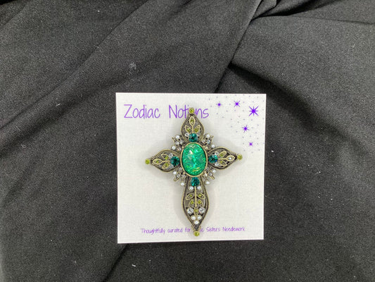 Celtic Cross Green Stone