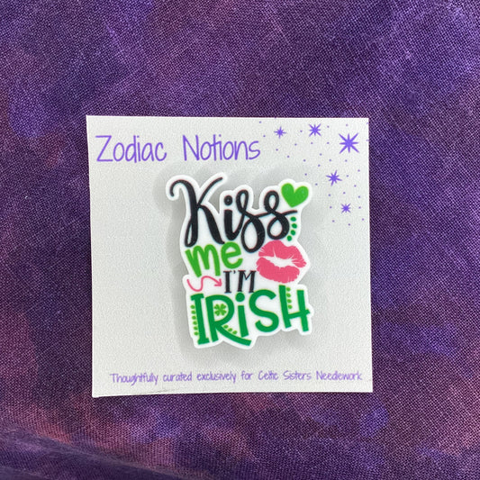 Kiss Me Needle Minder